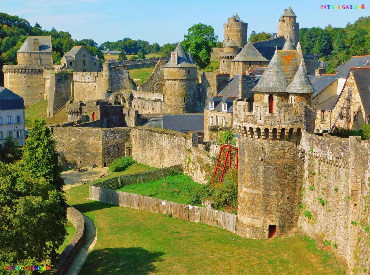 Ferienwohnung L'Escale Fougeraise Fougères Exterior foto